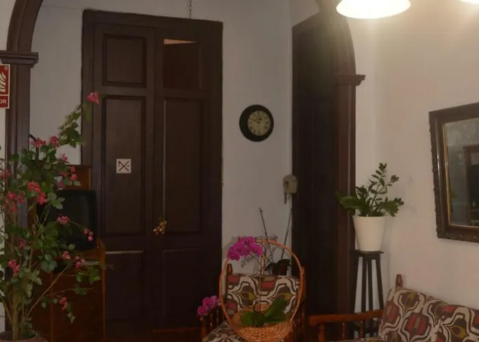 Cejas Casa Colonial Cejas *